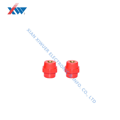 Isolateur basse tension SM-20 utilisé pour le panneau de distribution d'énergie basse tension avec une résistance à la traction exceptionnelle 5KV Résister à la tension
