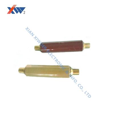 Condensateur de ligne en direct stable de 3,6 kVAC avec 32 kVAC résiste à la tension et à l'impact de la foudre de 40 kV pour l'isolation haute tension